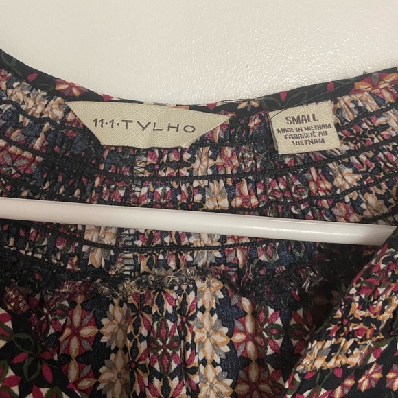 Anthropologie 1.1.TYLHO Kay Peasant Top - Picture 3 of 6